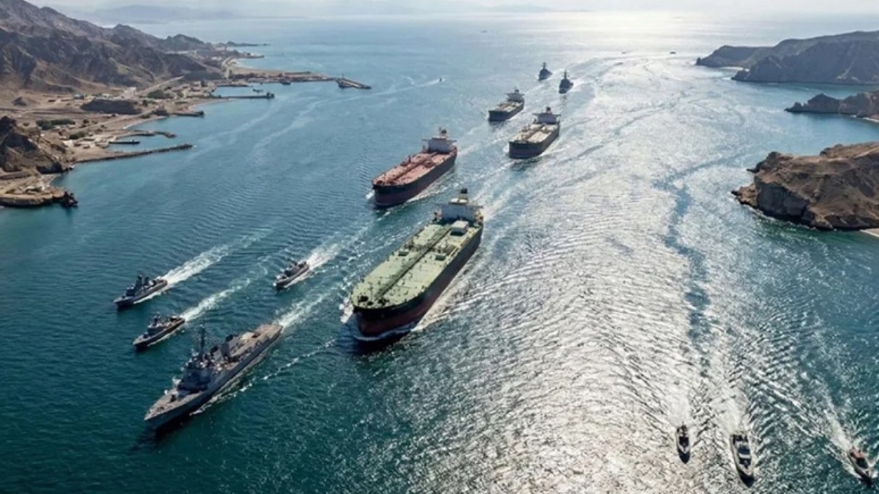 Hürmüz’de risk artıyor, İran petrolü akmaya devam ediyor: Alıcının yüzde 80’i tek ülkeden