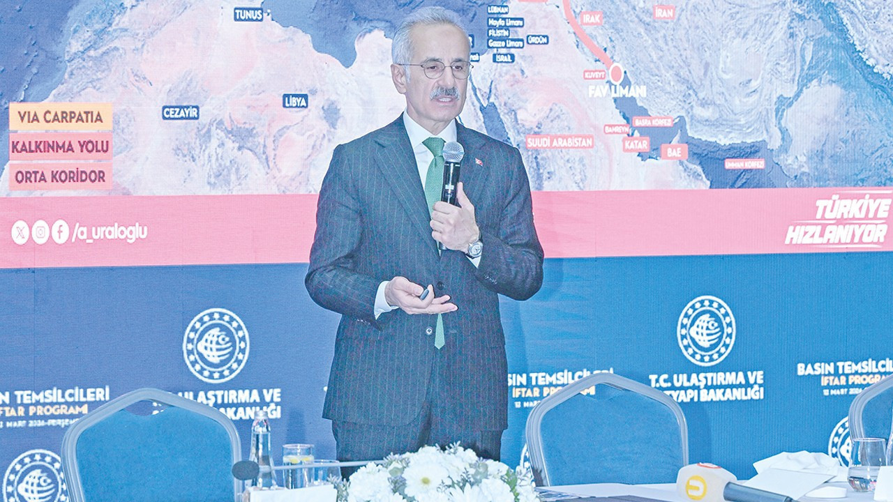 Ulaştırma Bakanı Abdulkadir Uraloğlu: Otoyol ve köprüler satılmayacak