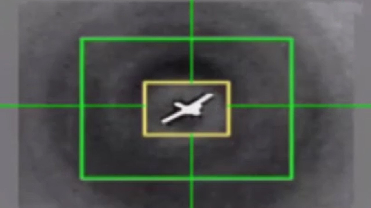 İran’da ABD’ye ait İHA’nın düşürüldüğü anlar