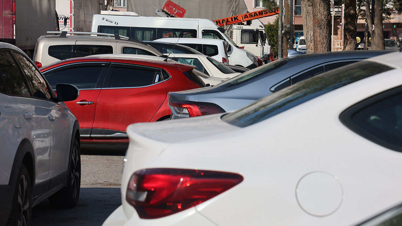 Bayramda araç kiralayacaklar dikkat: Firmaların sitelerini kopyalayıp dolandırıyorlar