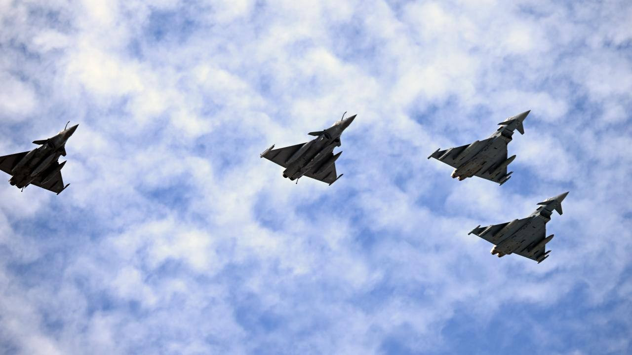 Türkiye ve İngiltere Eurofighter sözleşmesini bugün imzalayacak