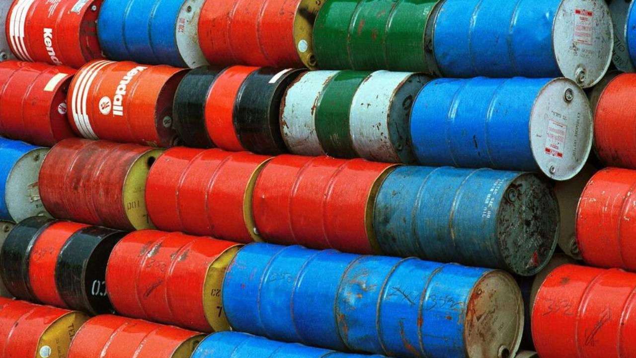 Hürmüz krizi petrolü uçurdu: 4 yılın zirvesi aşıldı