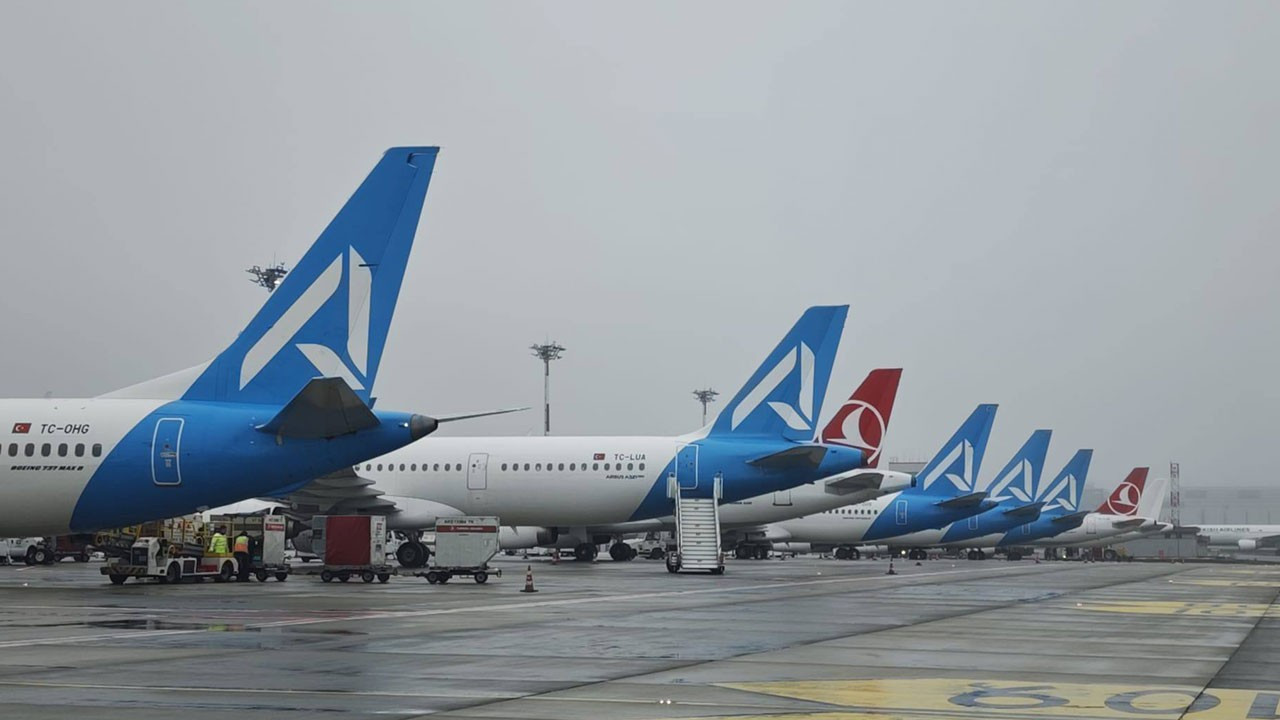 İstanbul’da hava trafiğine yağış engeli: Sabiha Gökçen’de seferler aksadı