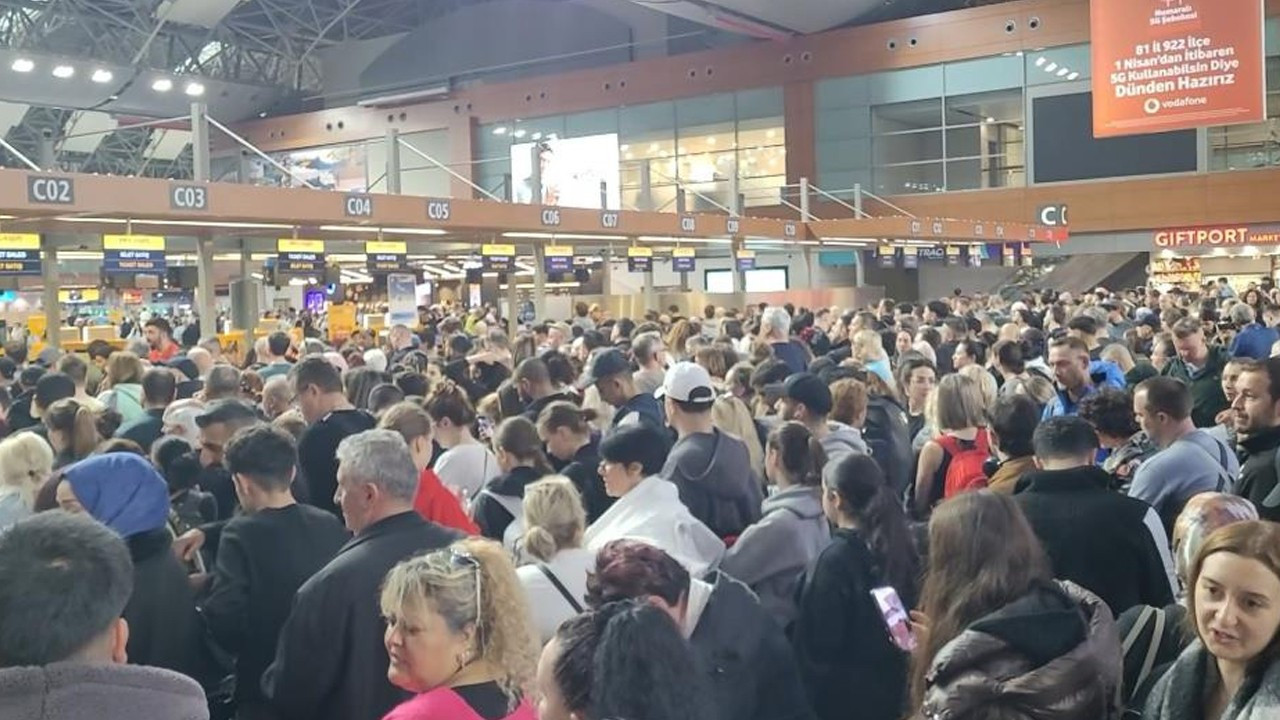 Sabiha Gökçen’de hava engeli: 127 sefer iptal