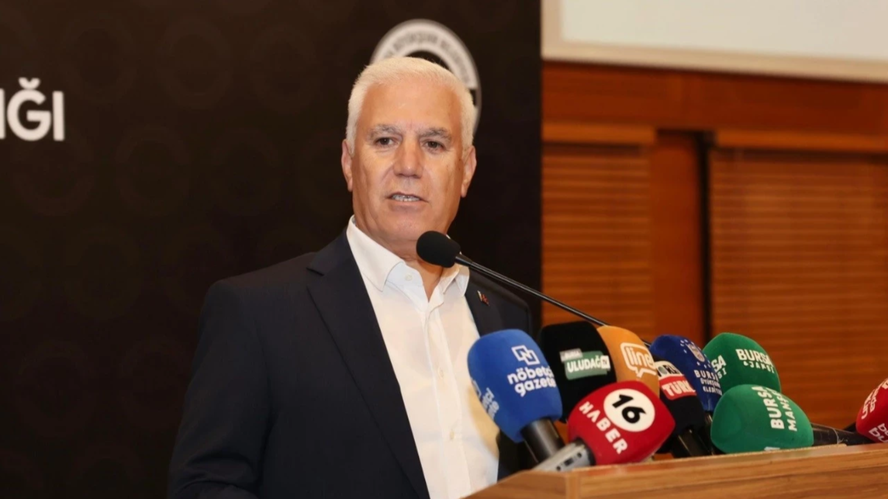 Bursa Büyükşehir Belediye Başkanı Mustafa Bozbey gözaltına mı alındı, neden gözaltına alındı? Mustafa Bozbey kimdir?