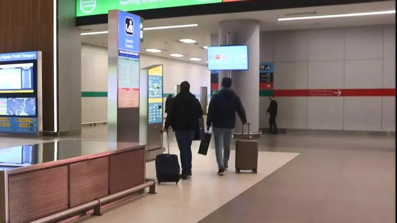 İstanbul Havalimanı’nda gümrük operasyonu: Şüpheli personeller gözaltında