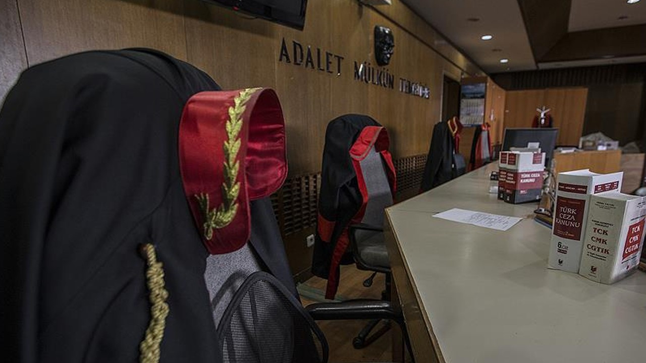 İBB davasında ara karar: 18 sanığın tahliyesine karar verildi