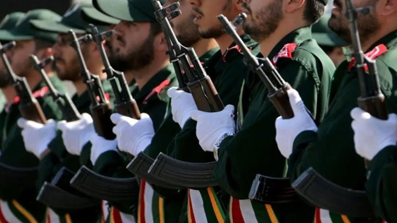 İran Devrim Muhafızları İstihbarat Teşkilatı Komutanı Hademi, ABD-İsrail saldırısında hayatını kaybetti