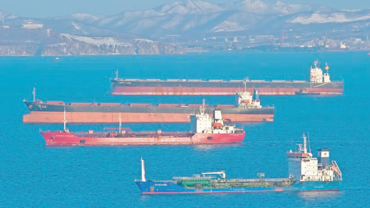 Küresel ticarette ‘rota yeniden oluşturuluyor’: Hürmüz’deki düğümü Ümit Burnu çözecek