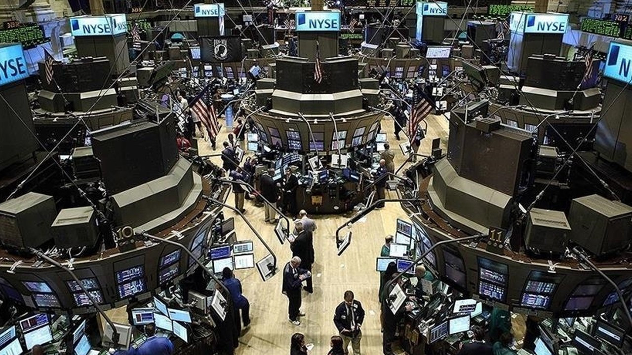 New York borsası haftanın ilk gününü yükselişle kapadı