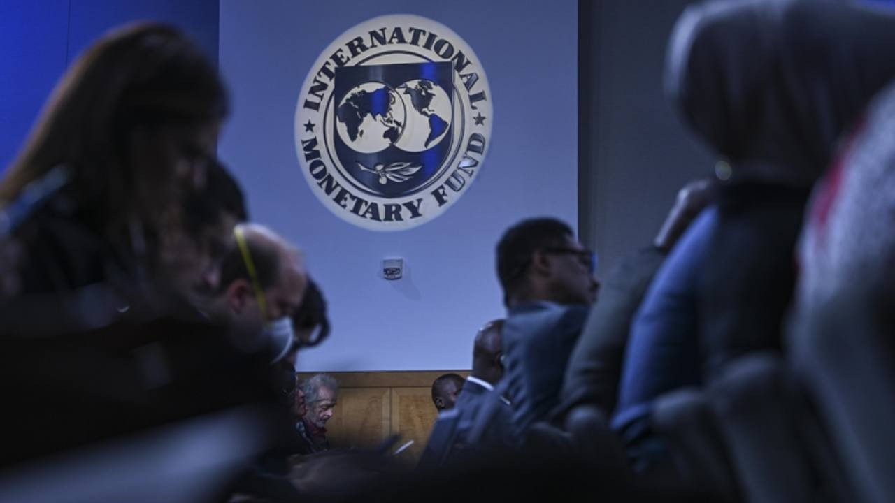 Petrol şoku küresel ekonomiyi vuruyor: IMF'den kritik rapor öncesi çarpıcı mesaj