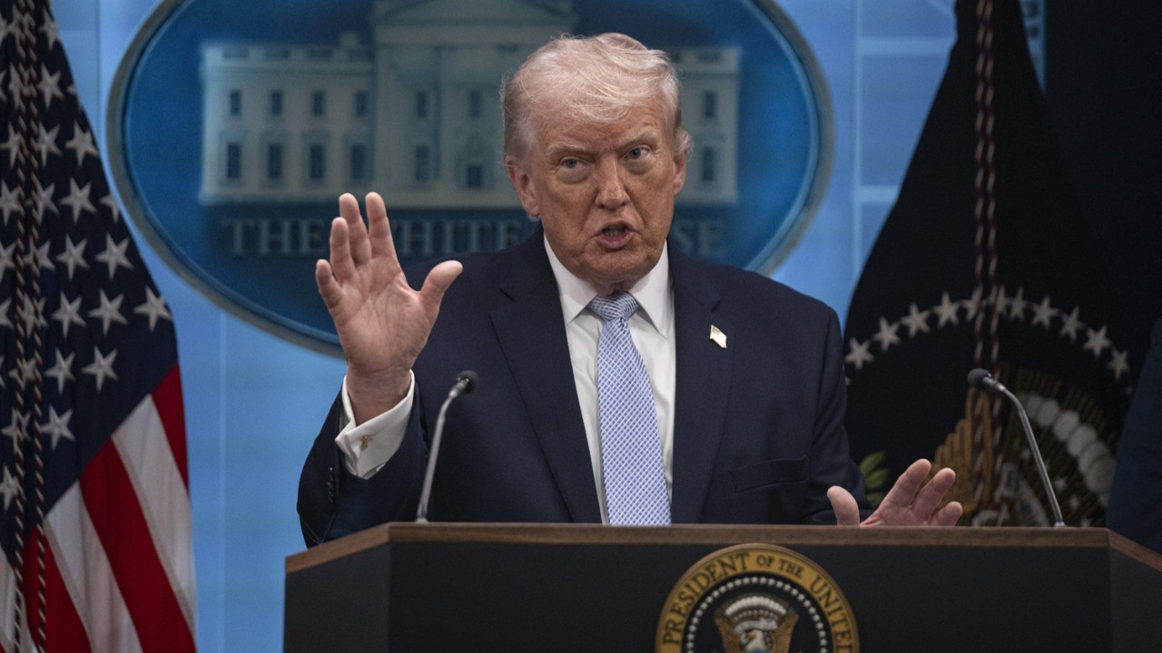 Trump'tan İran mesajı! ABD güçleri bölgede kalacak