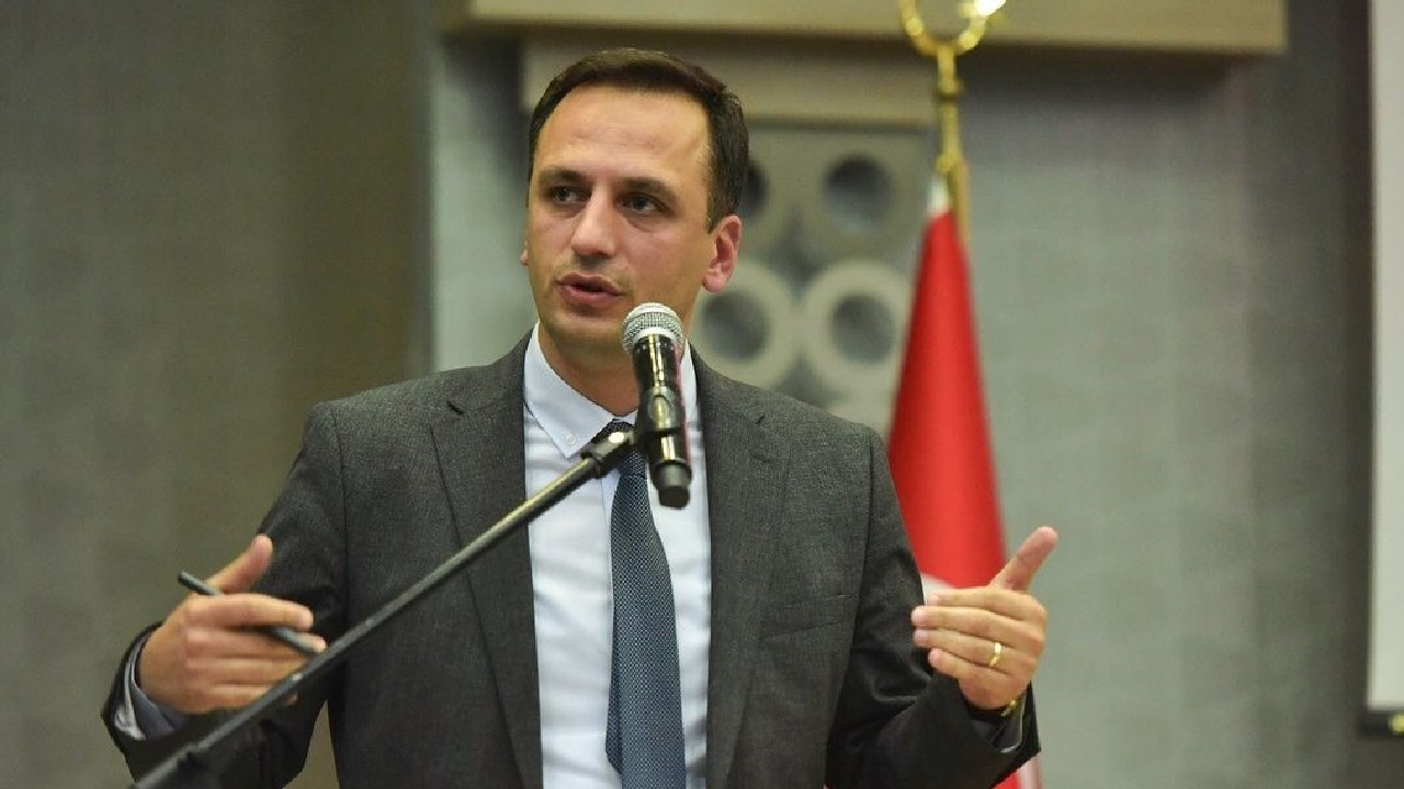 Bornova Belediye Başkanı Ömer Eşki gözaltına alındı