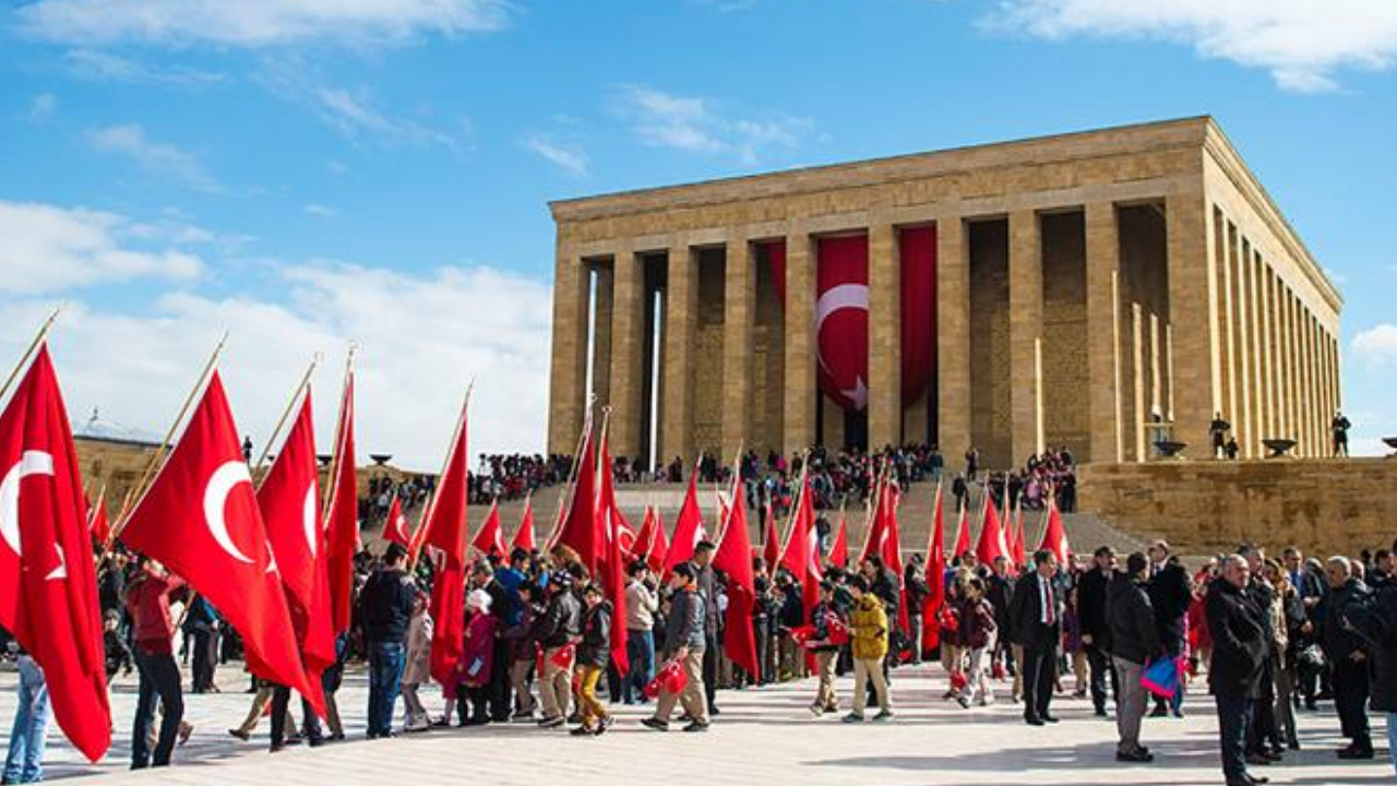 23 Nisan resmi tatil mi? 24 Nisan tatil mi?