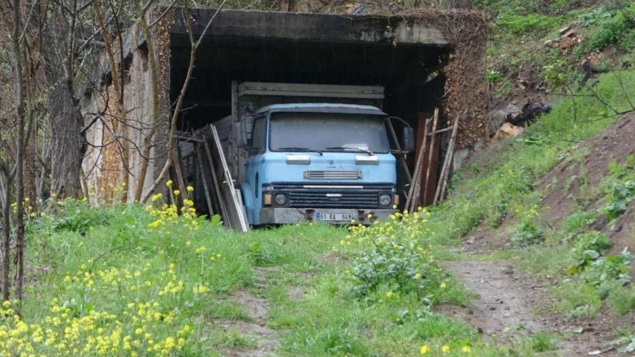 Servet teklif edildi, kabul etmedi: Baba yadigarı kamyon özenle korunuyor