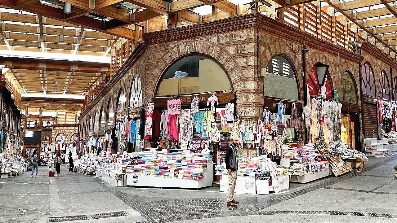 Bursalı esnaf yatırımda frene basıyor