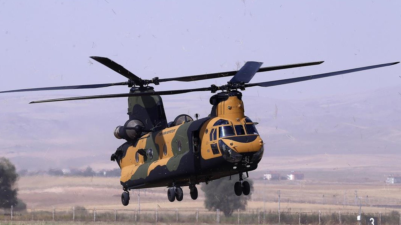 MSB duyurdu: CH-47 ağır nakliye helikopteri kaza kırıma uğradı