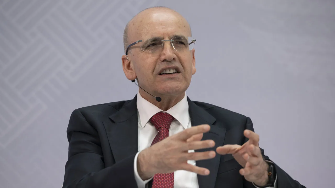 Mehmet Şimşek’ten küresel ekonomi uyarısı: Büyüme zayıflayacak, ihracatımız etkilenecek