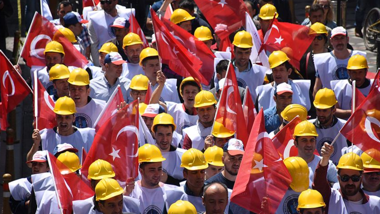 1 Mayıs tatil mi, hangi güne denk geliyor?