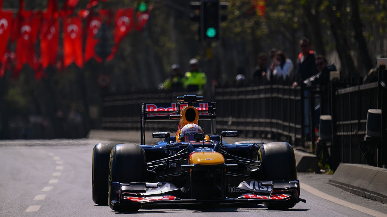 İstanbul sokaklarında Formula 1 rüzgarı