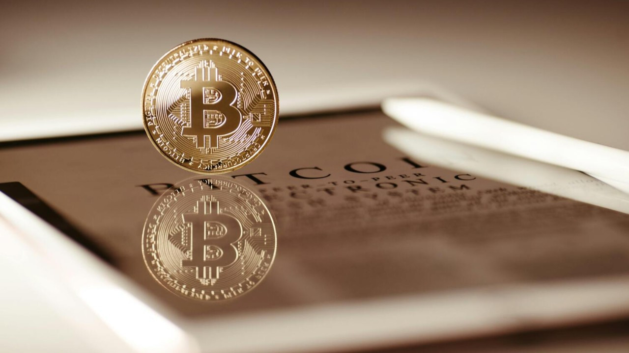 Tarihi zirve sonrası yüzde 40 geriledi! Bitcoin çakıldı mı, yoksa bu yükselişin sinyali mi?