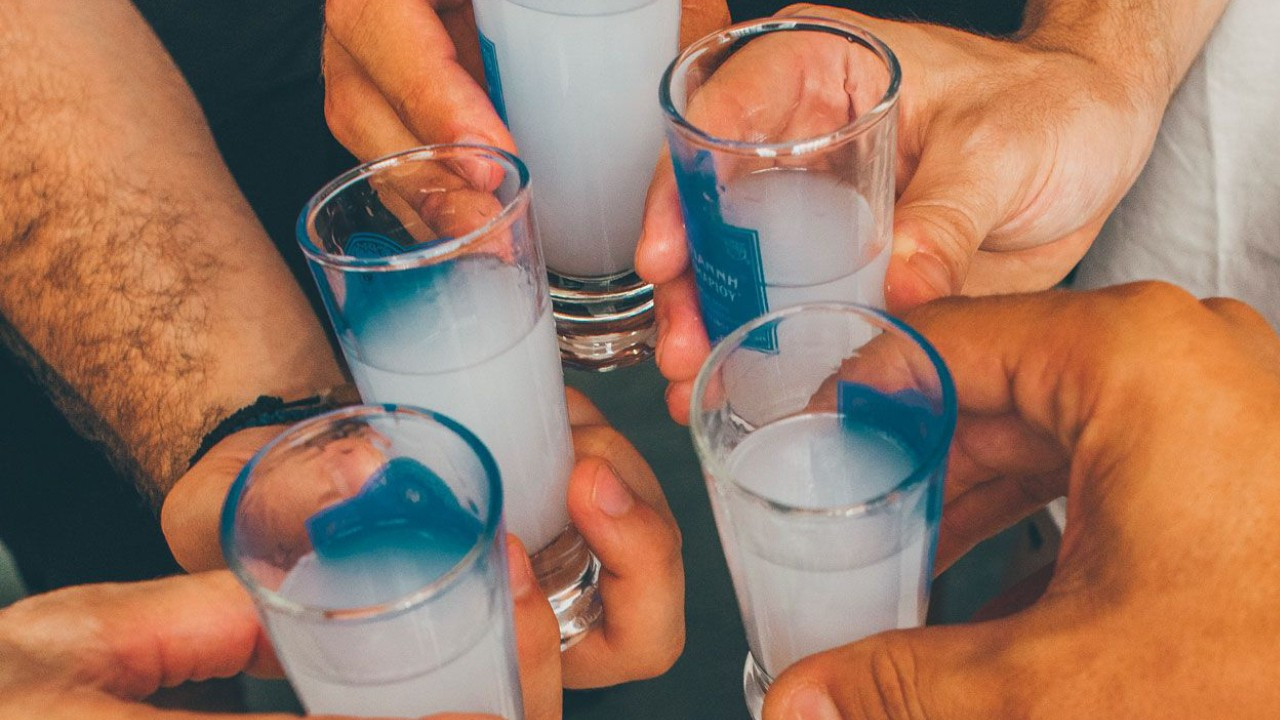 Komşu'nun uzo satışı yüzde 5 geriledi