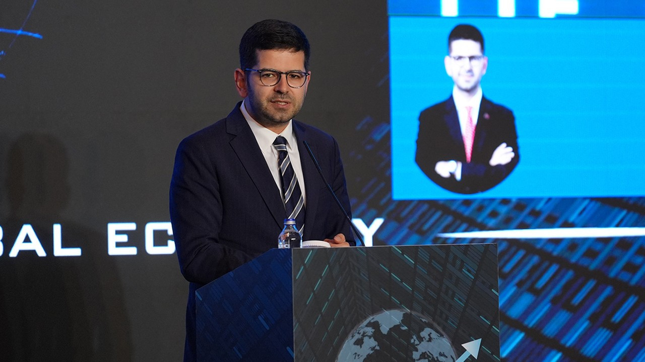 Cumhurbaşkanlığı Yatırım Ofisi Başkanı Dağlıoğlu: Türkiye 290 milyar dolar yatırım çekti