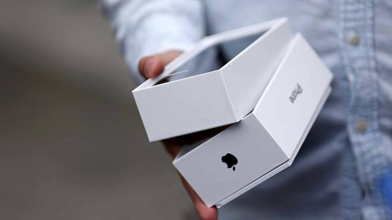 iPhone sahiplerine tazminat yolu açıldı! Apple’dan 250 milyon dolarlık anlaşma