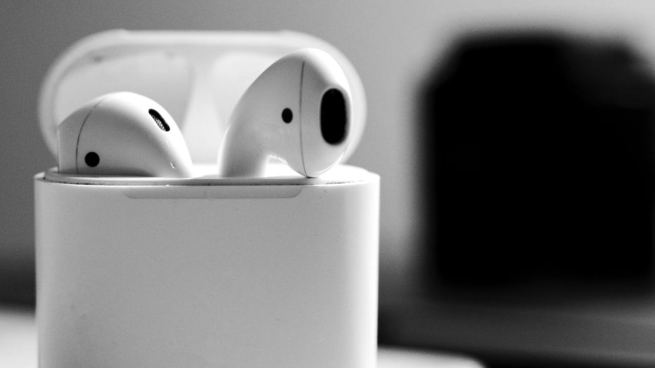 Kameralı AirPods geliyor: Siri'nin gözleri olacaklar
