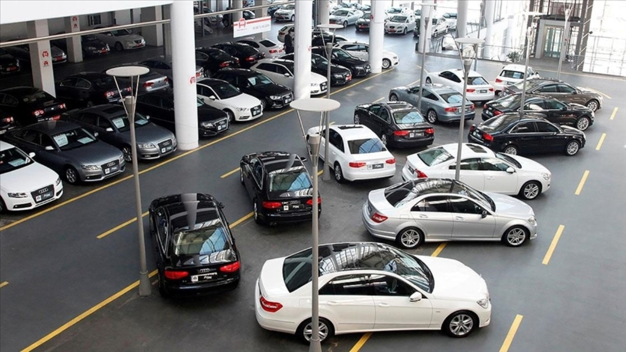 Otomotiv pazarı mayıs ayında frenledi: Satışlar çift haneli geriledi