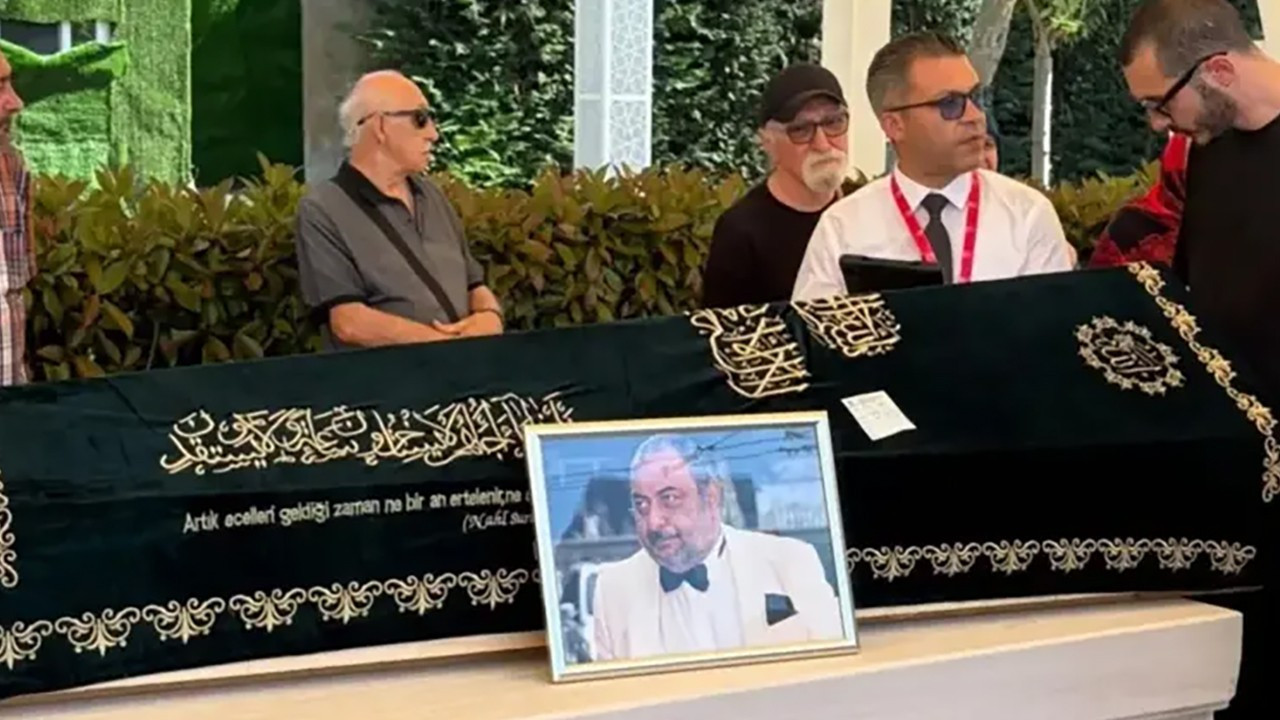 Gazeteci Reha Muhtar son yolculuğuna uğurlandı