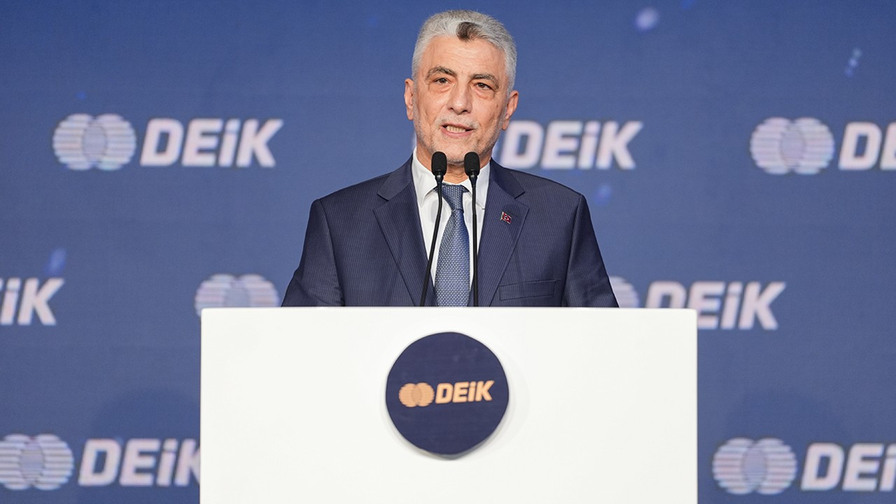 Bakan Bolat açıkladı: Cumhuriyet tarihinin günlük ihracat rekoru kırıldı