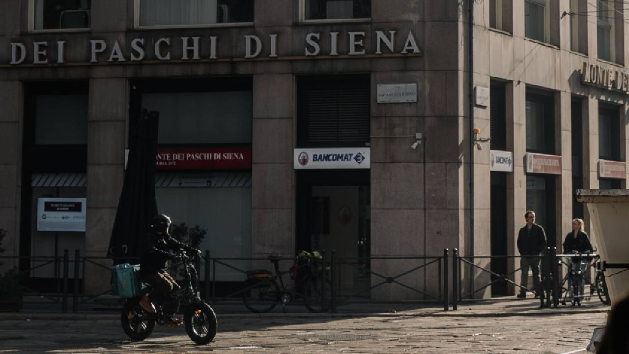 Dünyanın en eski bankası için ihale savaşı başladı