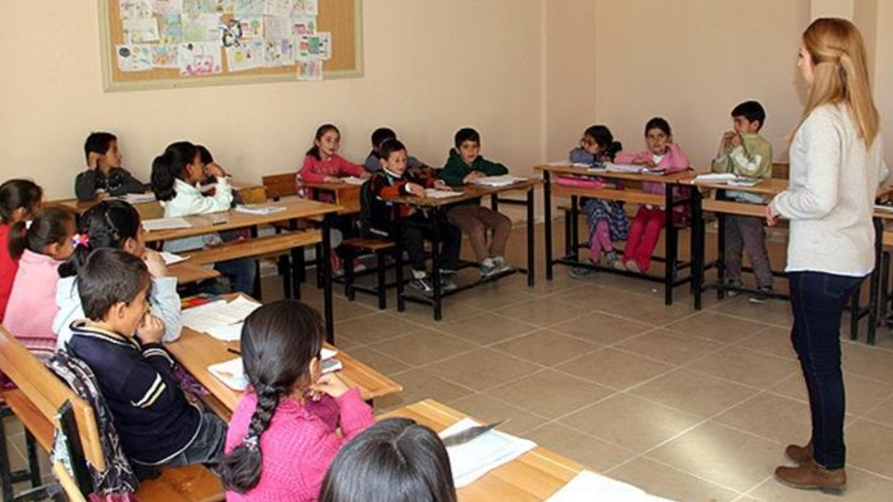 Cuma günü okullar tatil mi? 12 Haziran'da okul var mı?