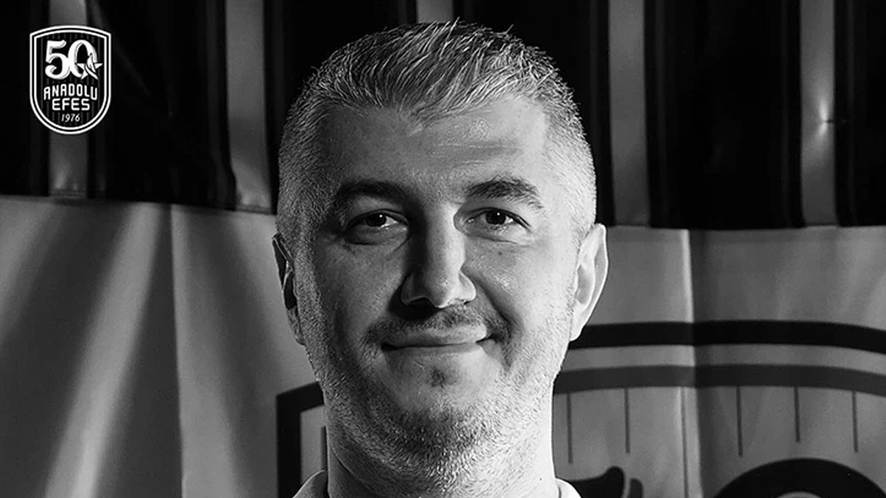 Anadolu Efes'in atletik performans antrenörü Serhat Güneş, y