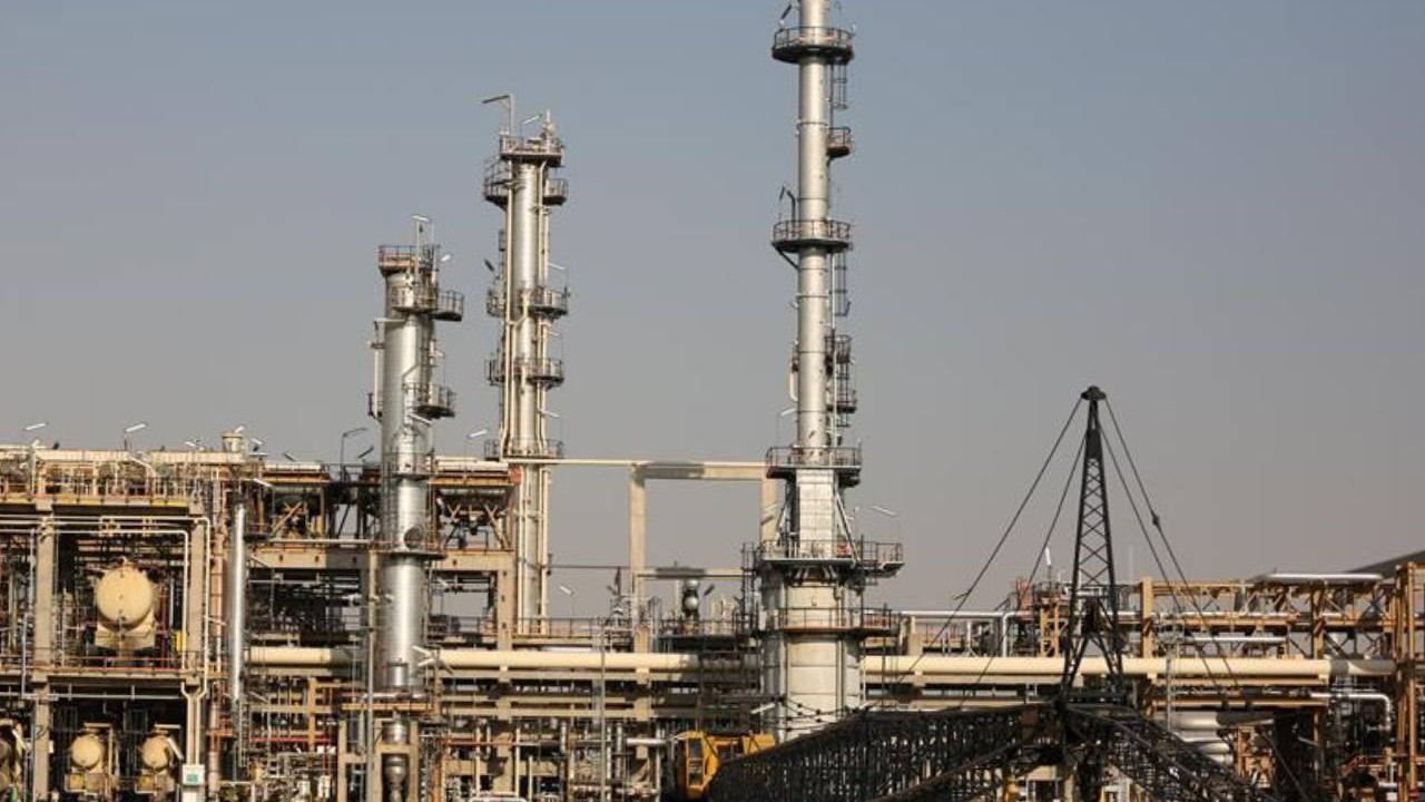 İran'da petrokimya tesislerinin yüzde 90'ı yeniden üretime başladı