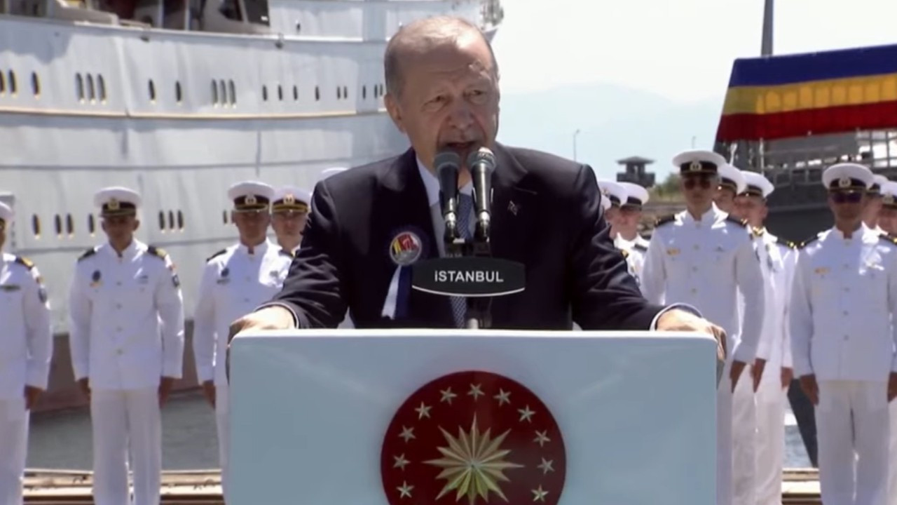 Cumhurbaşkanı Erdoğan 'bir ilk' diyerek duyurdu: NATO ve AB üyesi ülkeye savaş gemisi ihraç ettik