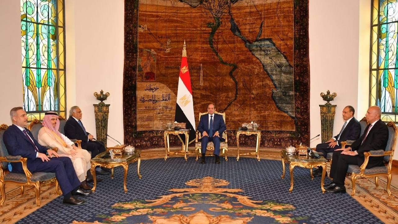Bakan Fidan, Mısır Cumhurbaşkanı es-Sisi ile bir araya geldi