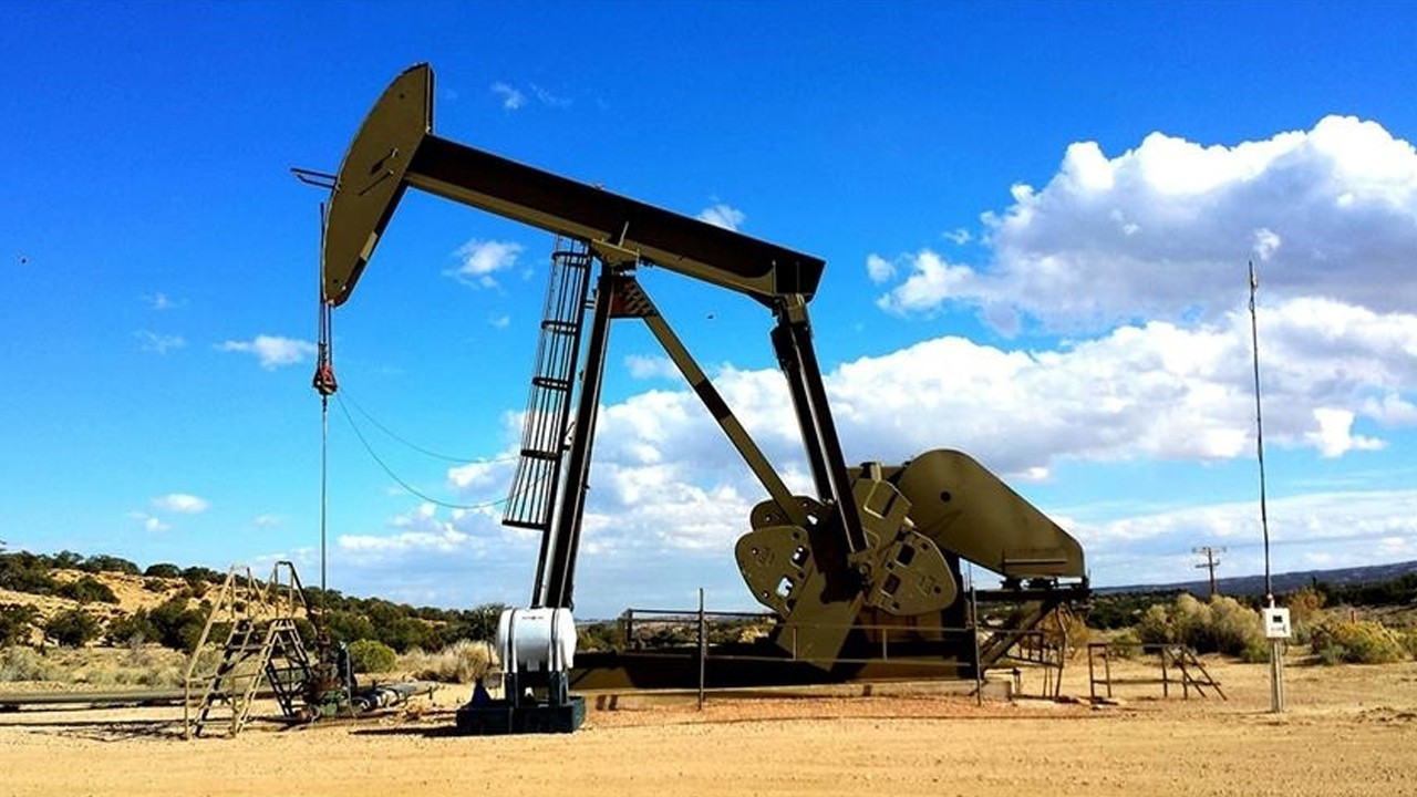 ABD’den İran petrolü için geçici satış izni