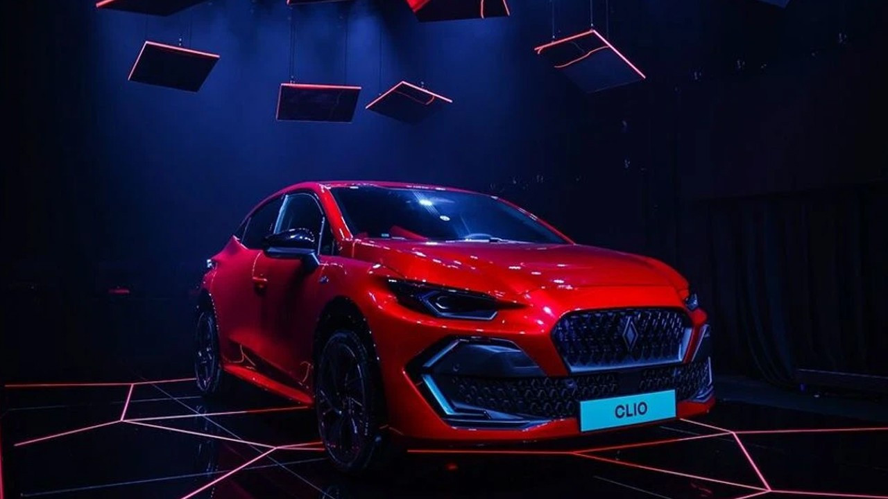 Türkiye'de yılın otomobili Renault Clio seçildi
