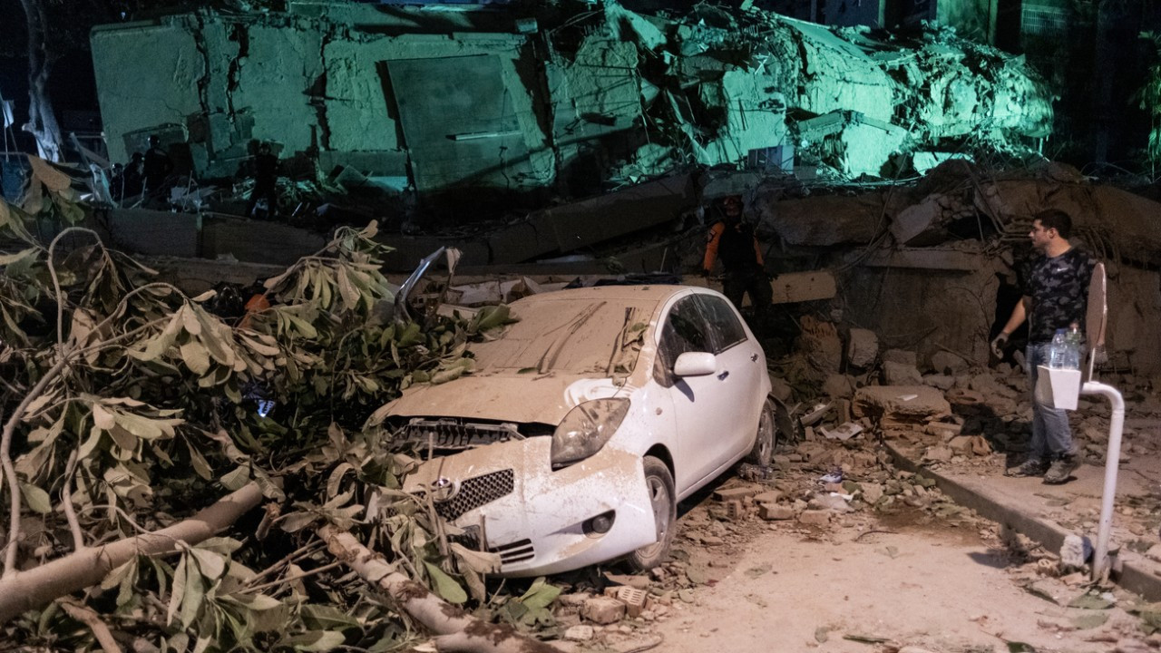 Venezuela'da deprem mi oldu, kaç kişi öldü? Depremlerin büyüklüğü kaç?