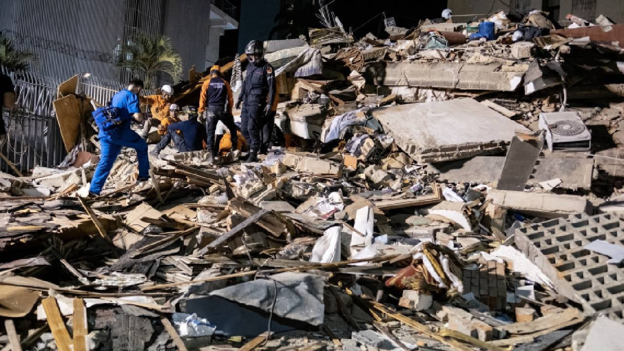 Venezuela'da iki büyük deprem! 7.2 ve 7.5'lik depremler Karakas'ı vurdu, tablo çok vahim