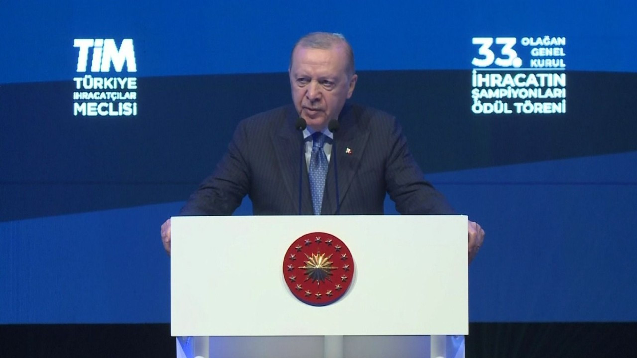 Cumhurbaşkanı Erdoğan ihracatçılara yeni desteği duyurdu: Reeskont kredisi limiti artırıldı