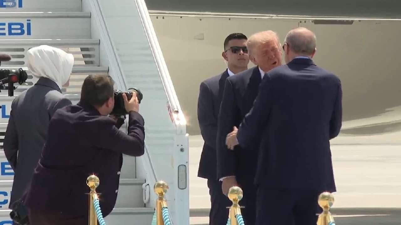 Trump'ın uçağı Ankara'ya indi