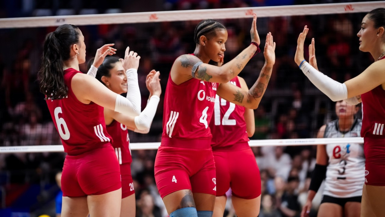 Filenin Sultanları VNL'de final biletini kaptı