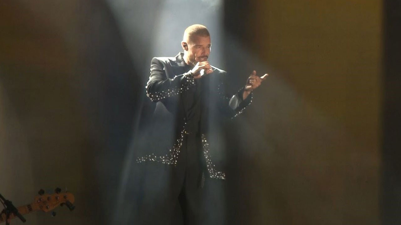 Ricky Martin 15 yıl aradan sonra İstanbul'da konser verdi