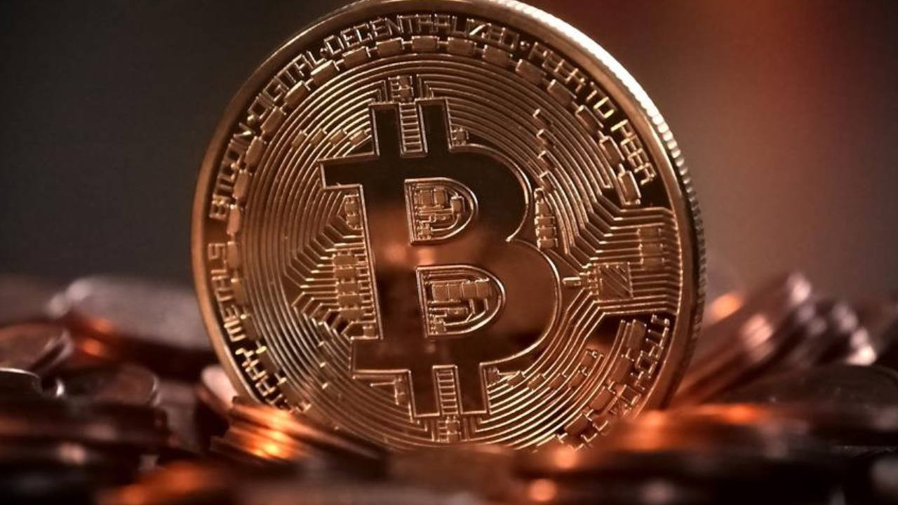 Bitcoin için iki kritik tarih! Ünlü analist büyük hareket öncesi uyardı