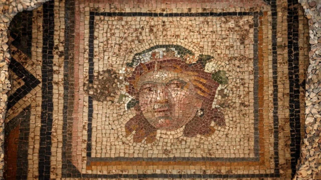 ABD'den iade edilen Zeugma mozaik paneli evine kavuştu