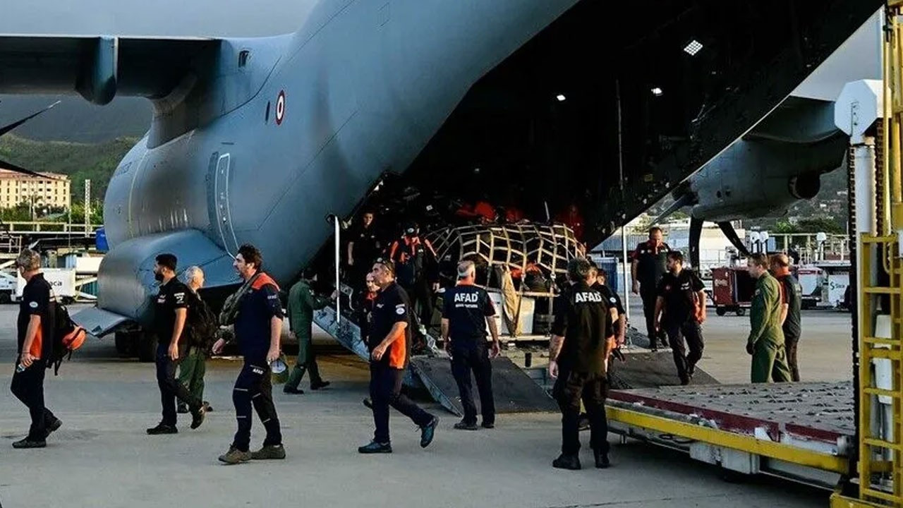 'Hiç yorulmayan Türkler' Türkiye'ye döndü