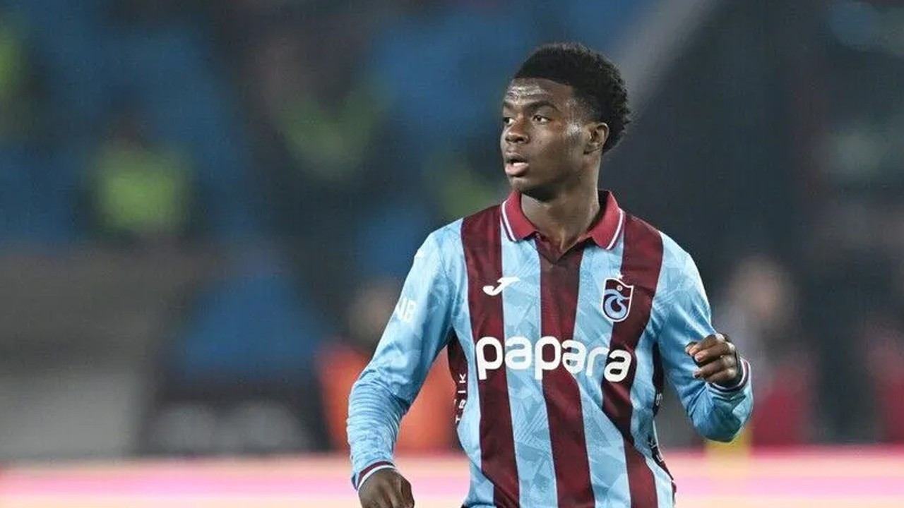 Trabzonspor'da Oulai, Fiorentina'ya transfer oldu